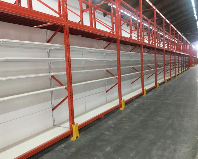 Rancho Atacadista chega em Santiago